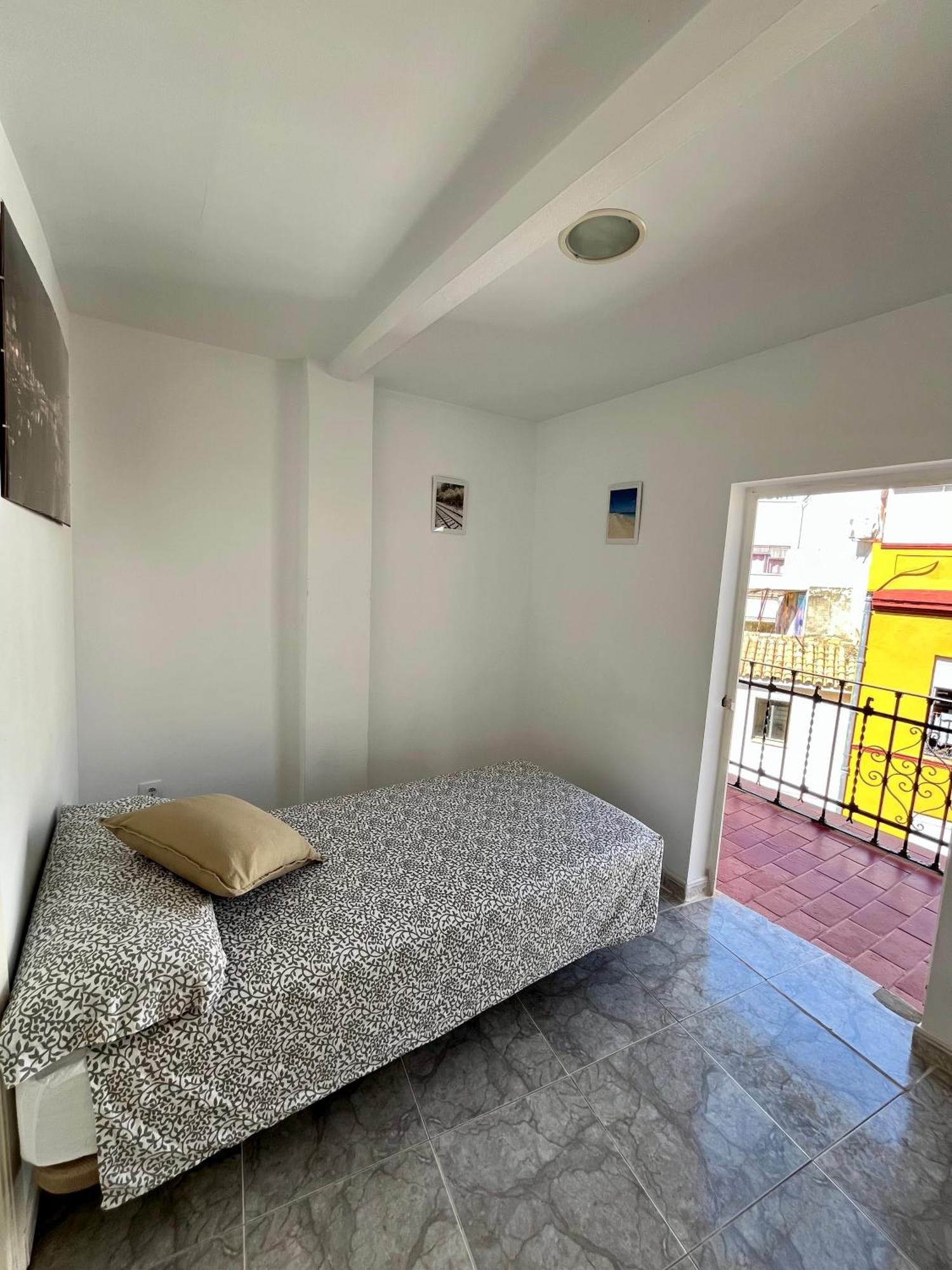 Alameda, Conde De Torrejon Sevilla